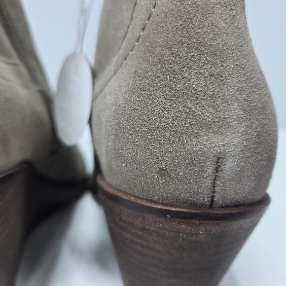 Lucky Brand Wadier Taupe Suede Wedge Heel Ankle Cowboy Boots Booties Size 9 - Picture 14 of 15